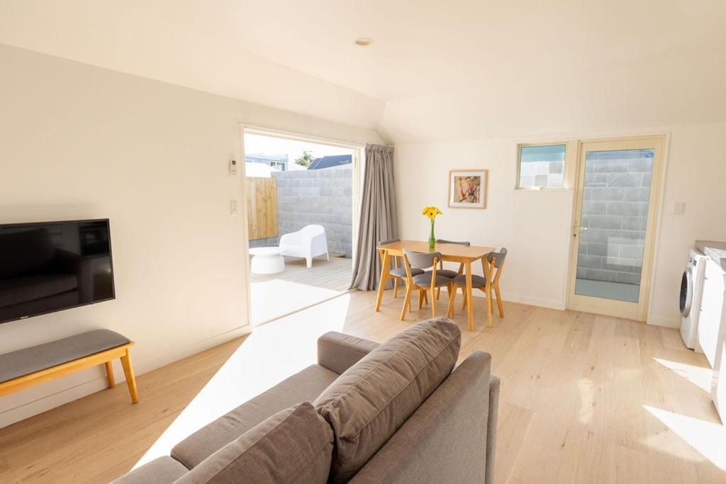Mount Maunganui Self Contained Flat By The Beach Екстериор снимка